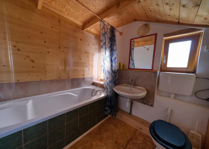 Surrounded By Forests - The Sunny Hill Appartement Grize